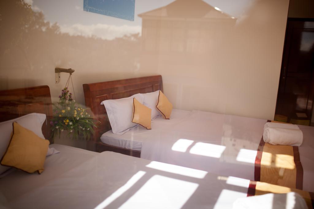 Happy Day 1 Hotel Dalat Pokoj fotografie