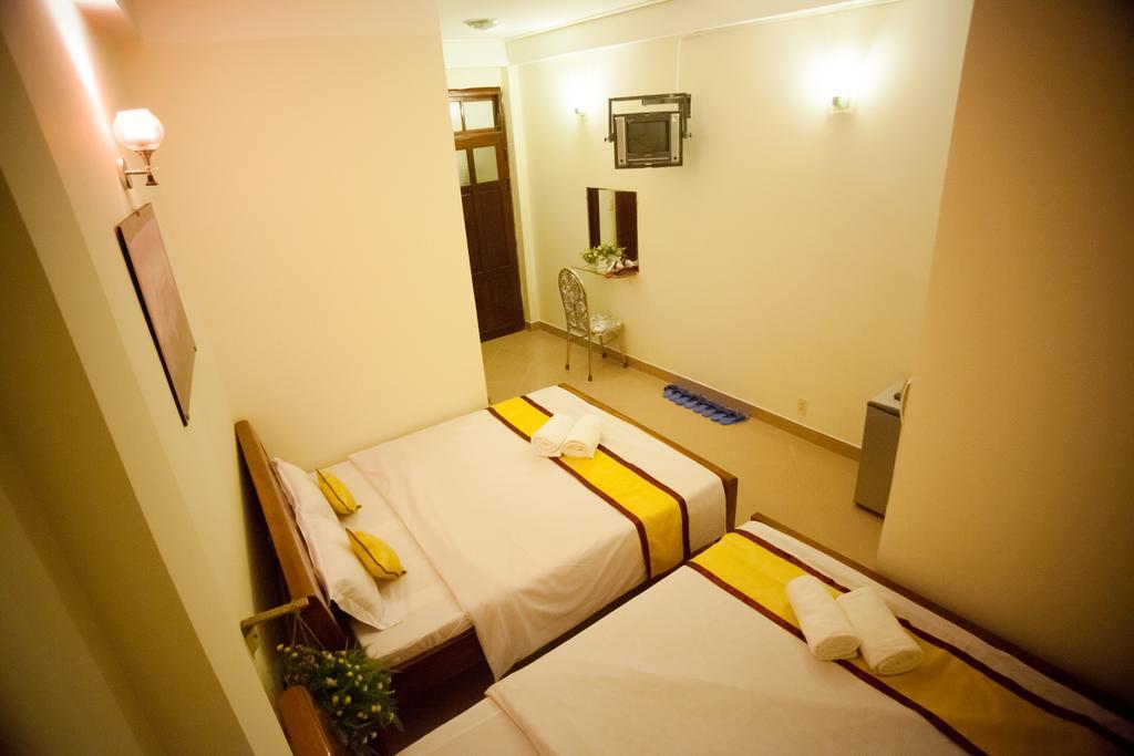 Happy Day 1 Hotel Dalat Pokoj fotografie